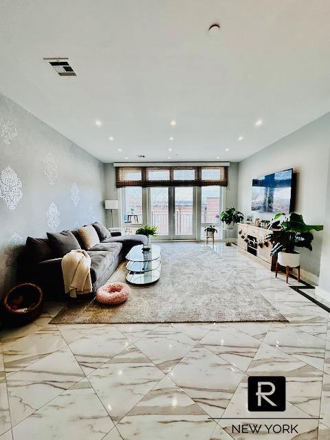 90 Bay Street Landing, Unit 4J photo 7
