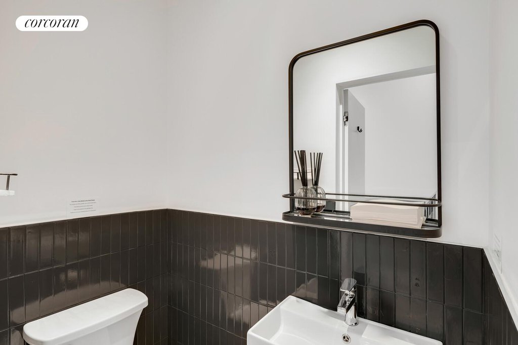 68 Thomas Street, Unit 1 photo 12