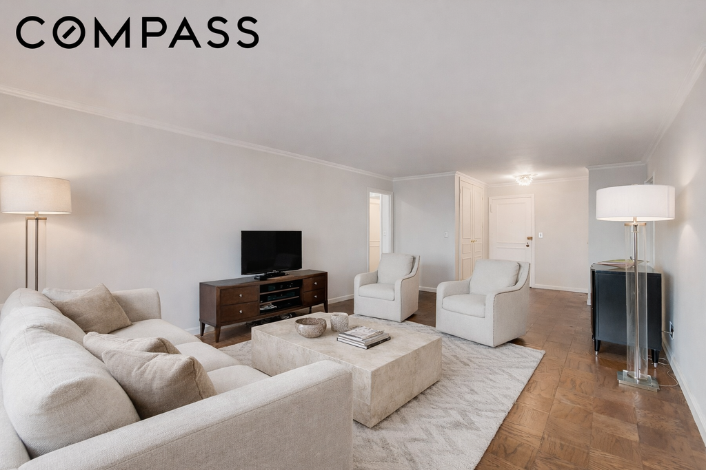 225 East 57th Street, Unit 5K photo 2