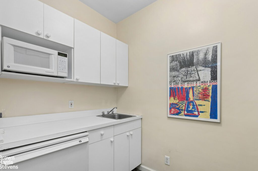 35 East 85th Street, Unit OF3S