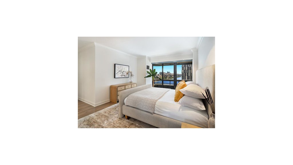 530 East 76th Street, Unit 21HJ photo 6