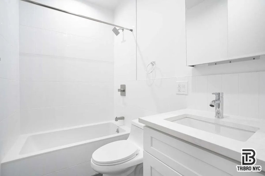 1386 Flatbush Avenue, Unit 4 photo 8