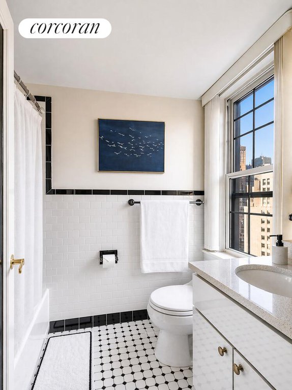 16 Park Avenue, Unit 15D photo 8