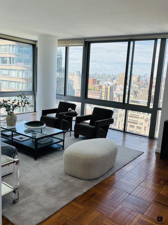 111 West 67th Street, Unit 29D