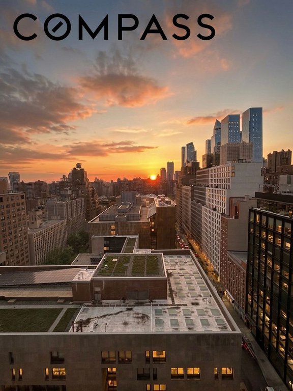 315 Seventh Avenue, Unit 17D photo 2