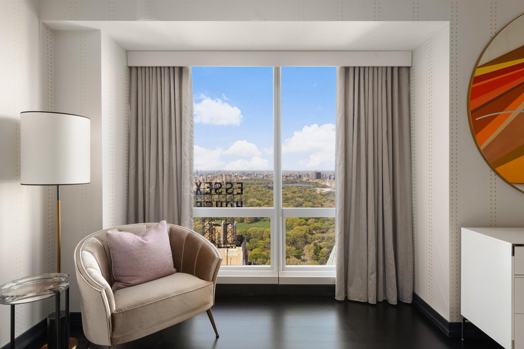 157 West 57th Street, Unit 52B photo 14