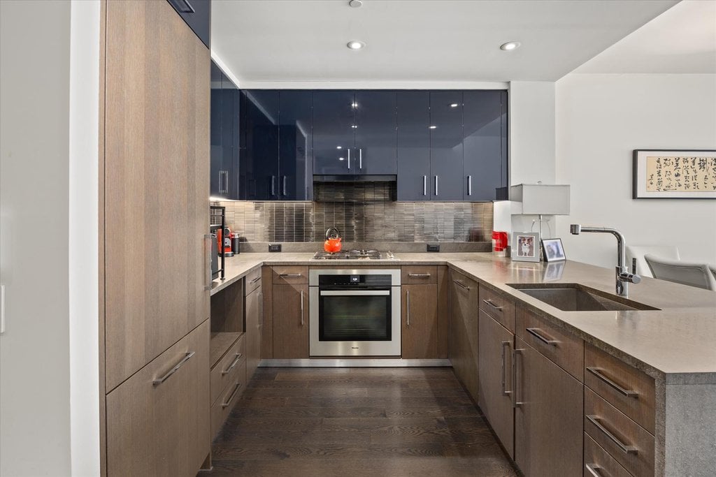 50 Riverside Boulevard, Unit 6D photo 6