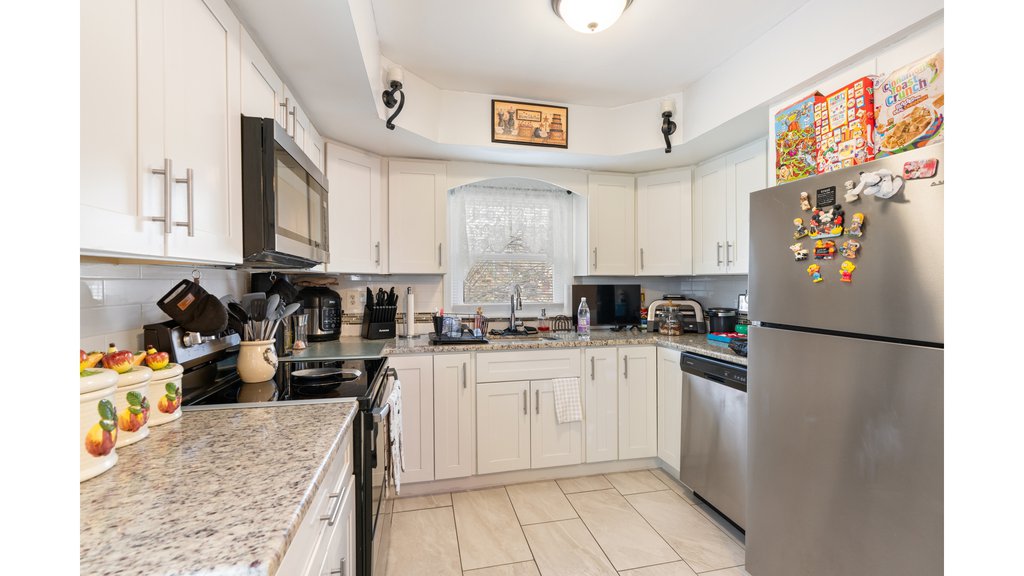 4 Cottage Avenue – For Sale photo 11