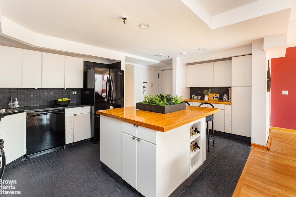 708 Greenwich Street, Unit 1BC photo 8