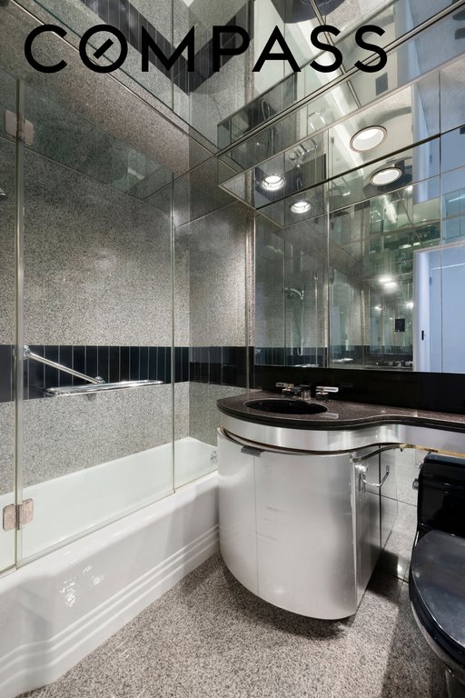25 Sutton Place South, Unit 11M photo 7