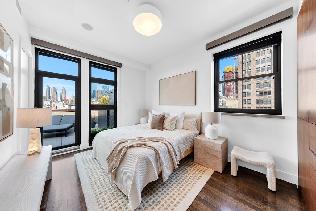 406 West 45th Street, Unit PHA photo 6