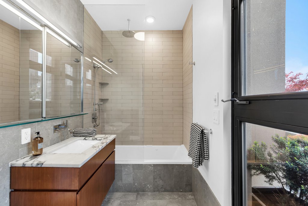 406 West 45th Street, Unit PHA photo 7