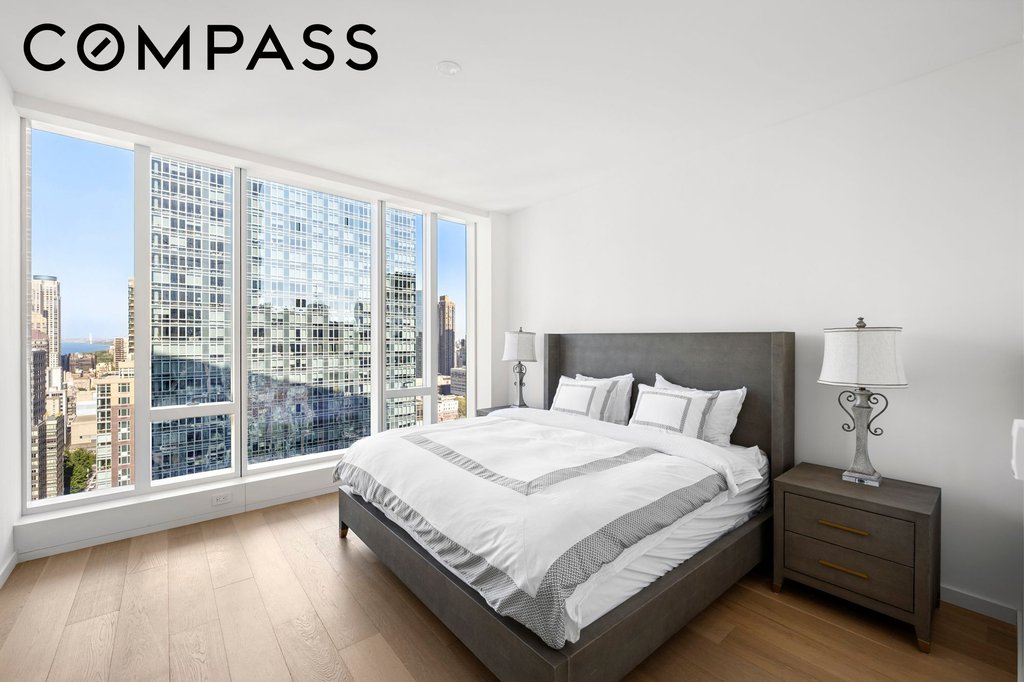 1 West End Avenue, Unit 26G photo 10