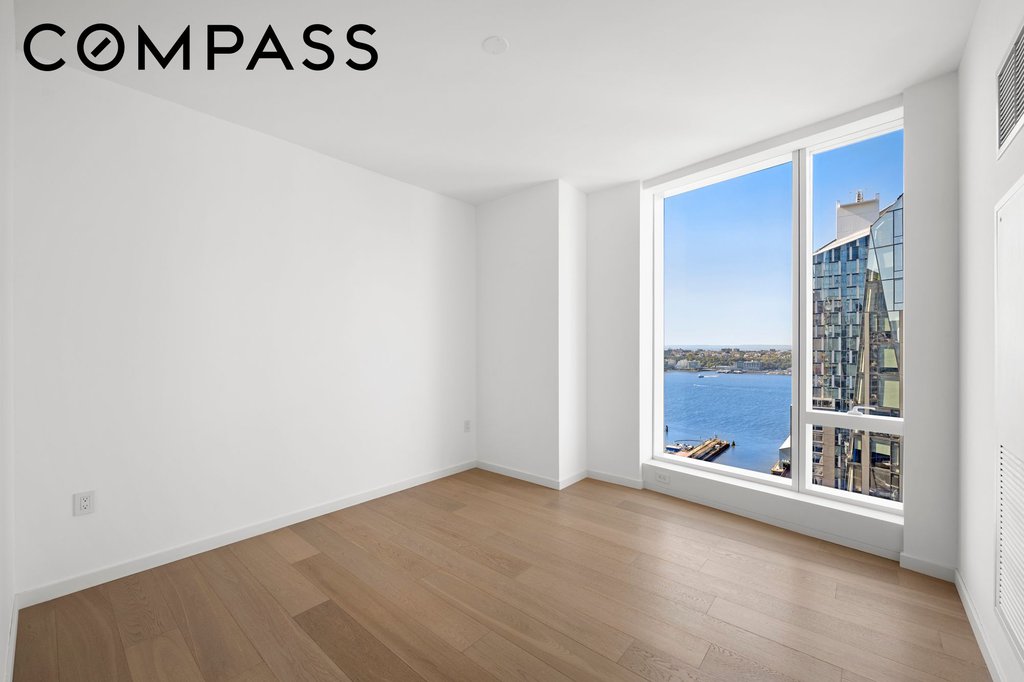 1 West End Avenue, Unit 26G photo 13