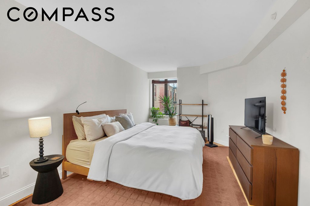 380 Lenox Avenue, Unit 3J photo 5