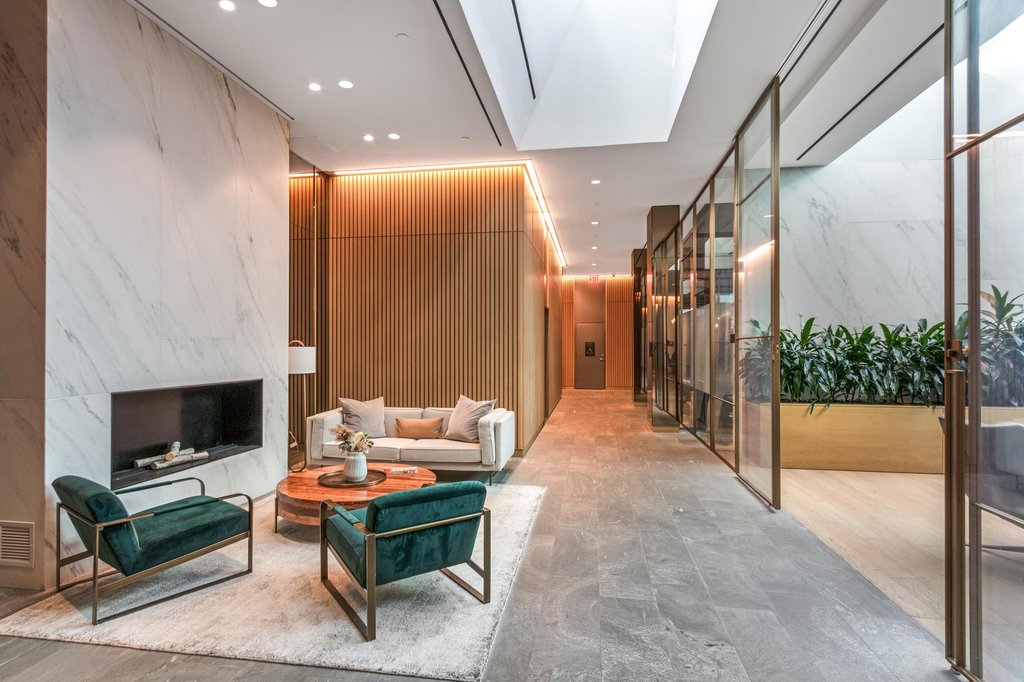 500 West 45th Street, Unit 211 photo 13