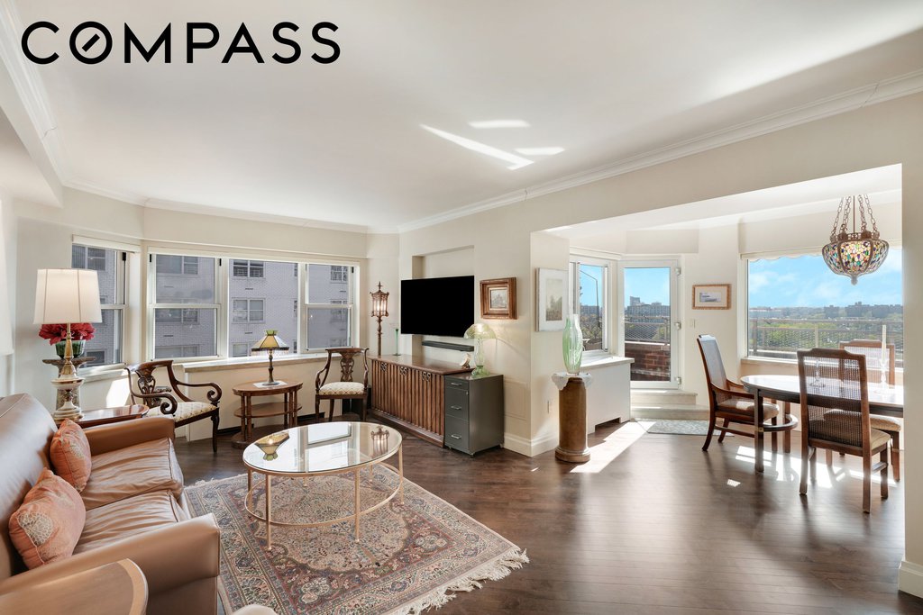 520 East 76th Street, Unit PHD