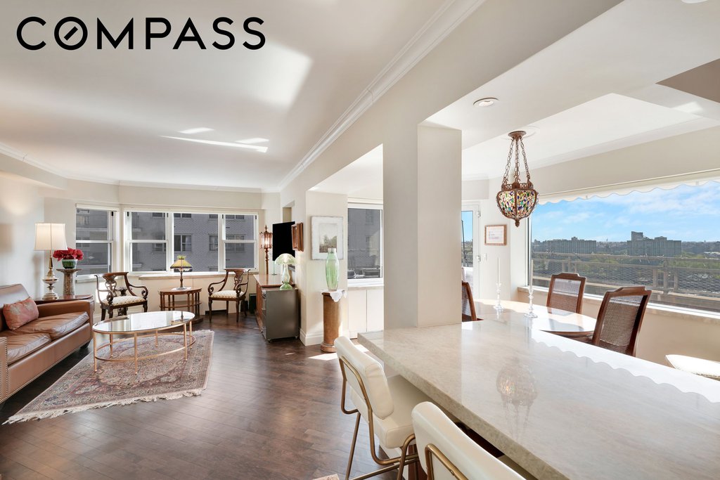 520 East 76th Street, Unit PHD photo 2