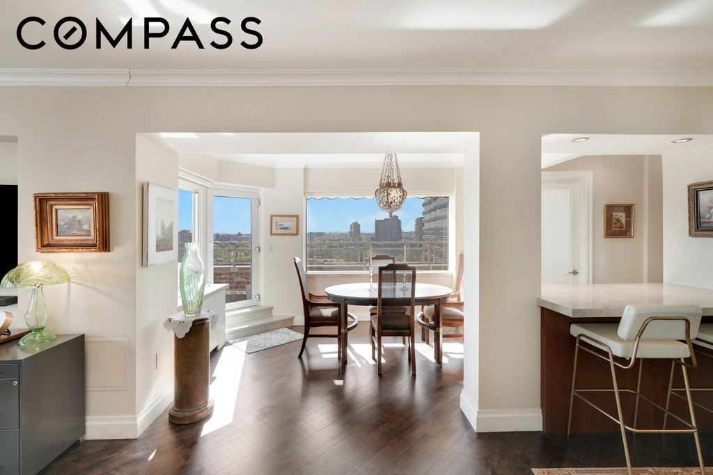 520 East 76th Street, Unit PHD photo 3