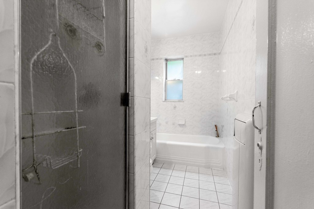915 East 17th Street, Unit 116 photo 15