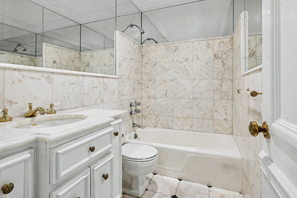 40 East 63rd Street – For Sale photo 24