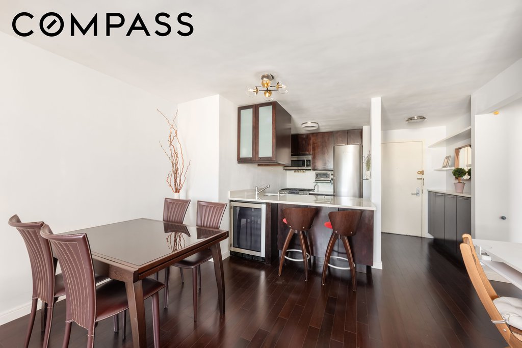 376 Broadway, Unit 14E photo 3
