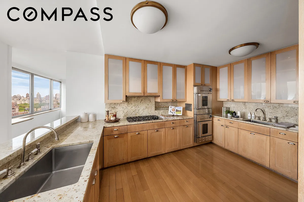 111 West 67th Street, Unit 28DEF photo 7