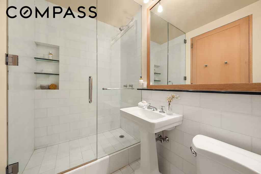 111 West 67th Street, Unit 28DEF photo 23