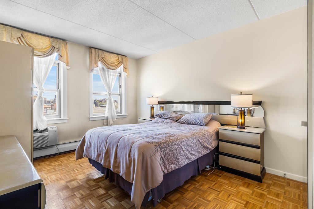 102 Bradhurst Avenue, Unit 1007 photo 9