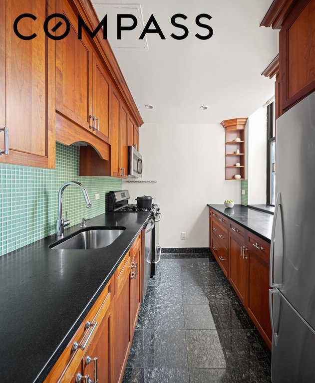 1255 Fifth Avenue, Unit 6D photo 6