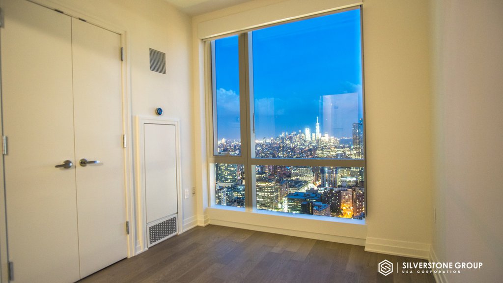 460 West 42nd Street, Unit 57H photo 6