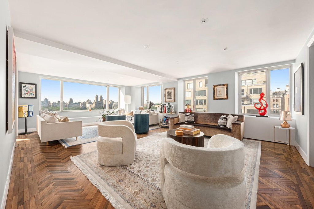 1049 Fifth Avenue, Unit 16B