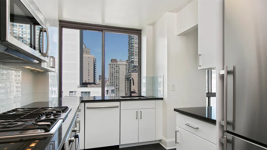 300 East 64th Street, Unit 20A photo 5