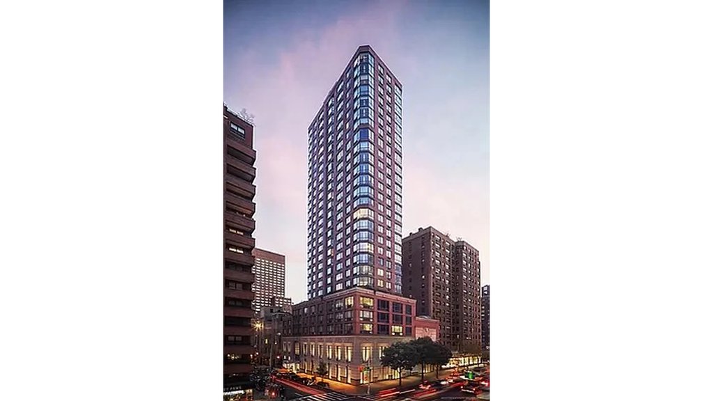300 East 64th Street, Unit 20A photo 9