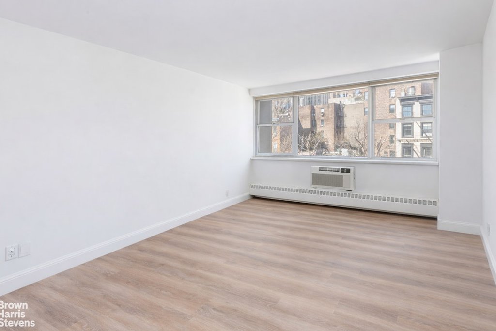 75 Henry Street, Unit 1K photo 11