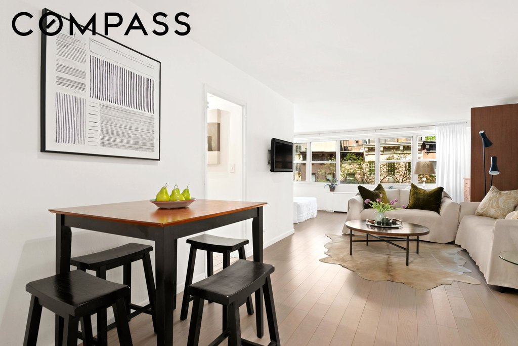 360 West 22nd Street, Unit 5H photo 2
