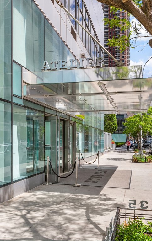635 West 42nd Street, Unit 24B photo 7
