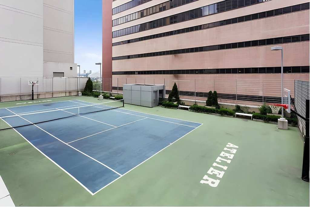 635 West 42nd Street, Unit 24B photo 15