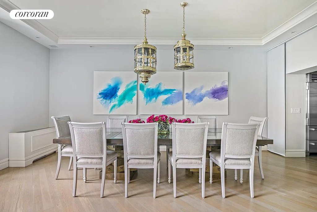 22 East 82nd Street, Unit 5 photo 2