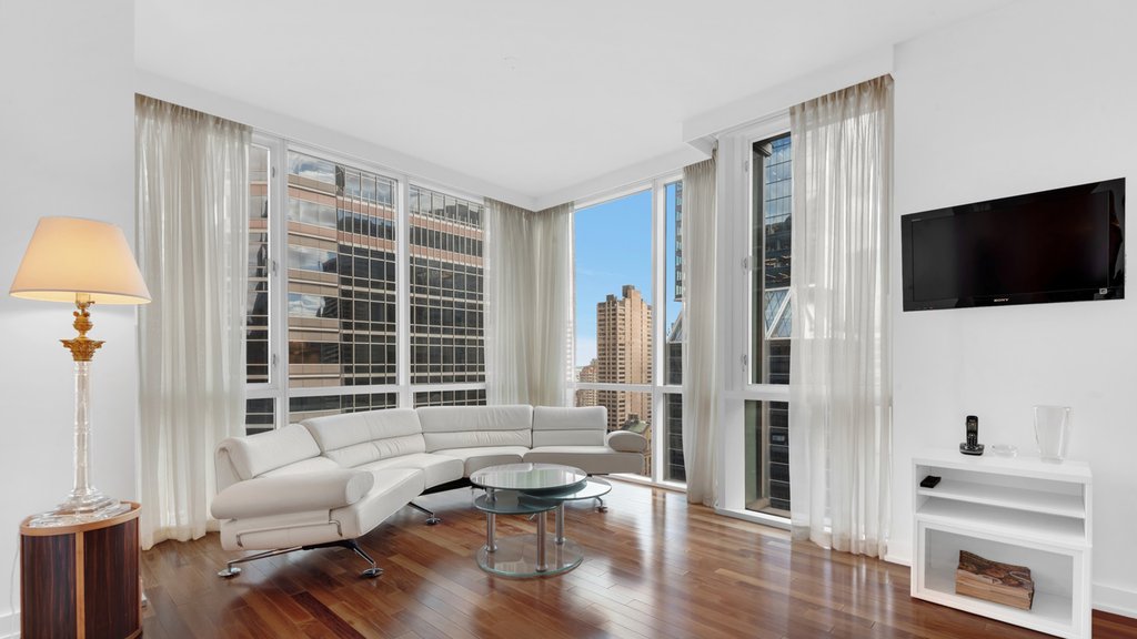 60 East 55th Street, Unit 36A