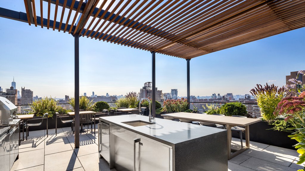 215 West 28th Street, Unit 18B photo 17