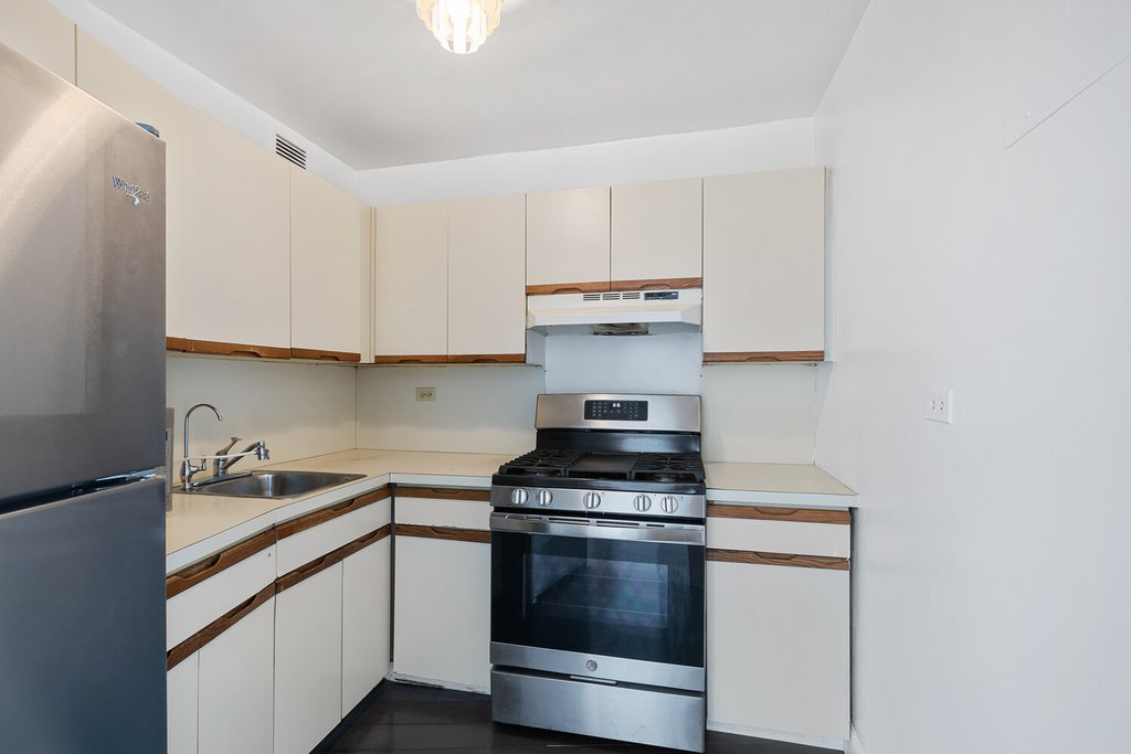 1020 Grand Concourse, Unit 20B photo 7