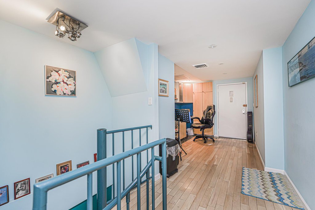 10 Bay Street Landing, Unit 8D photo 28