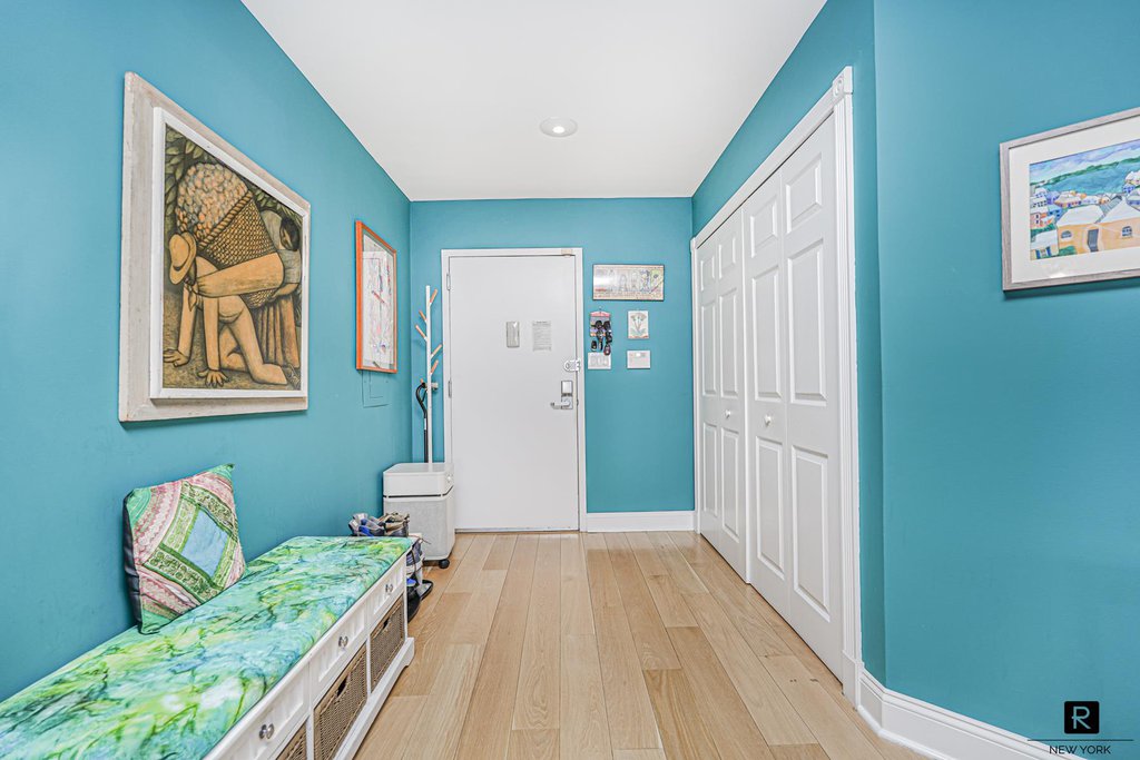 10 Bay Street Landing, Unit 8D photo 9