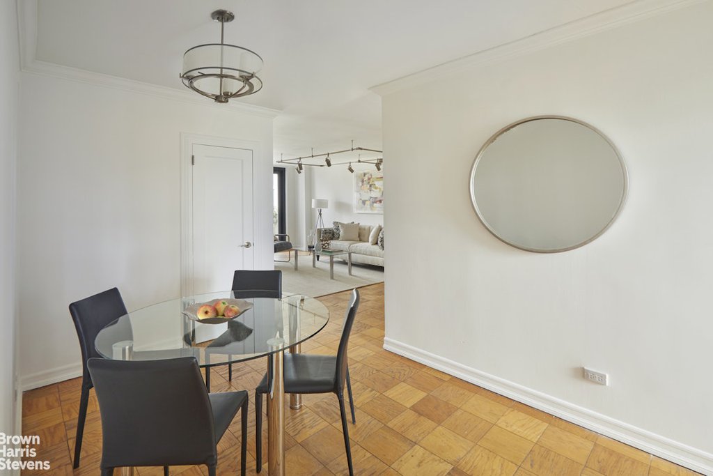 301 East 87th Street, Unit 22A
