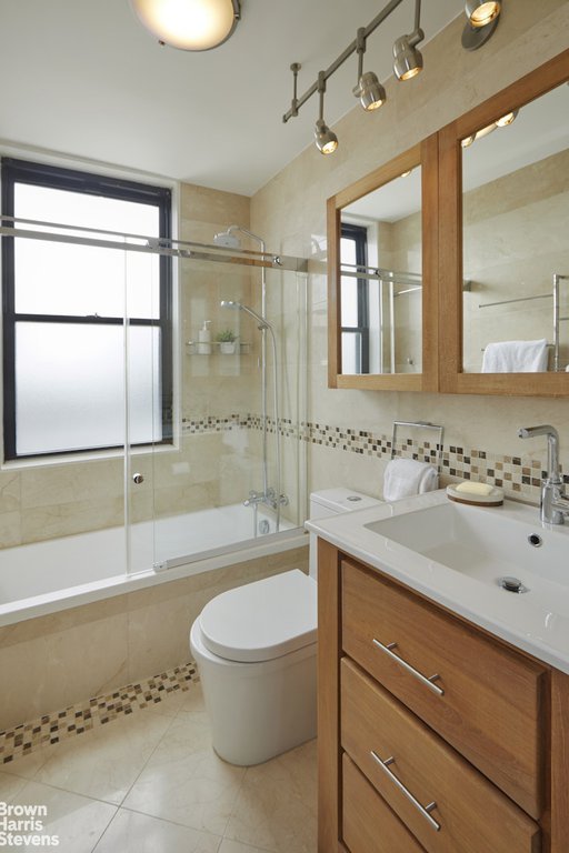 301 East 87th Street, Unit 22A photo 7