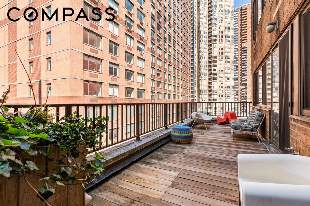 529 West 42nd Street, Unit 7A photo 6
