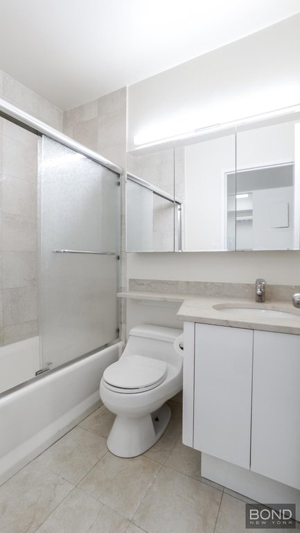 250 East 40th Street, Unit 4D photo 5