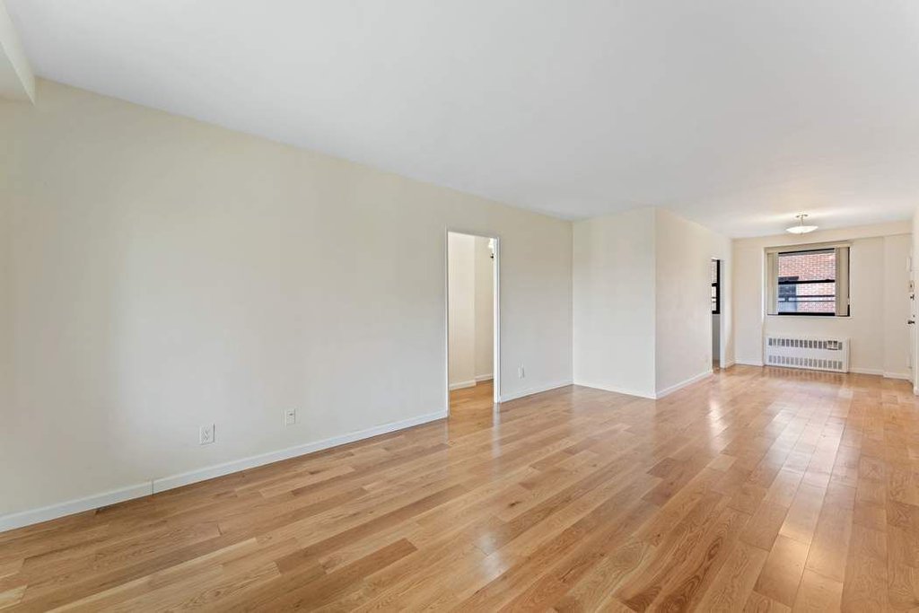 4901 Henry Hudson Parkway West, Unit 9F photo 8