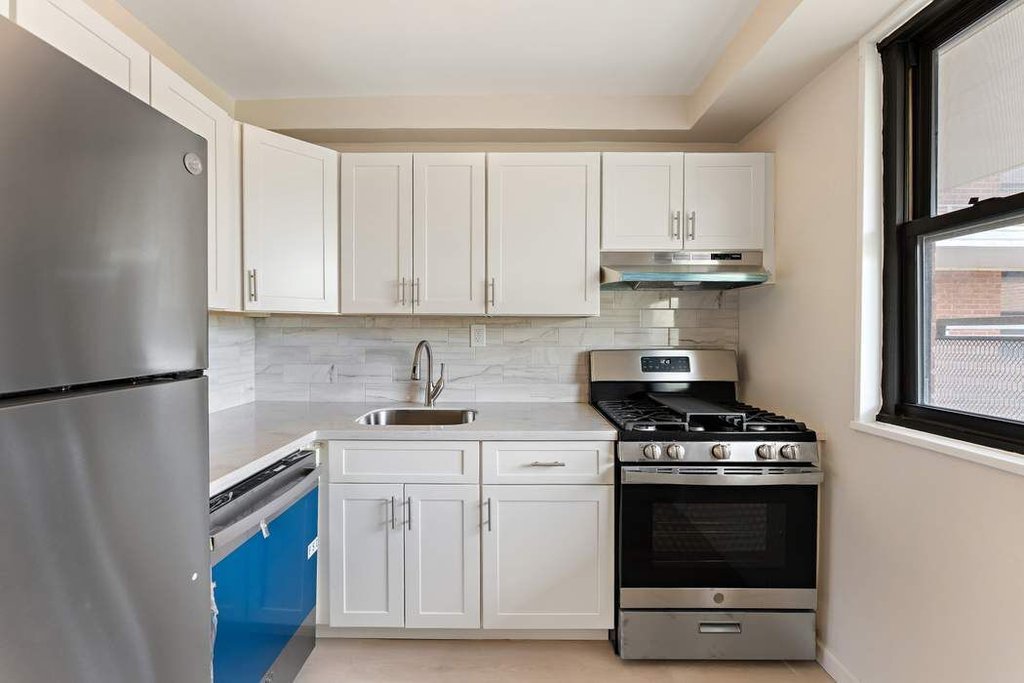 4901 Henry Hudson Parkway West, Unit 9F photo 9